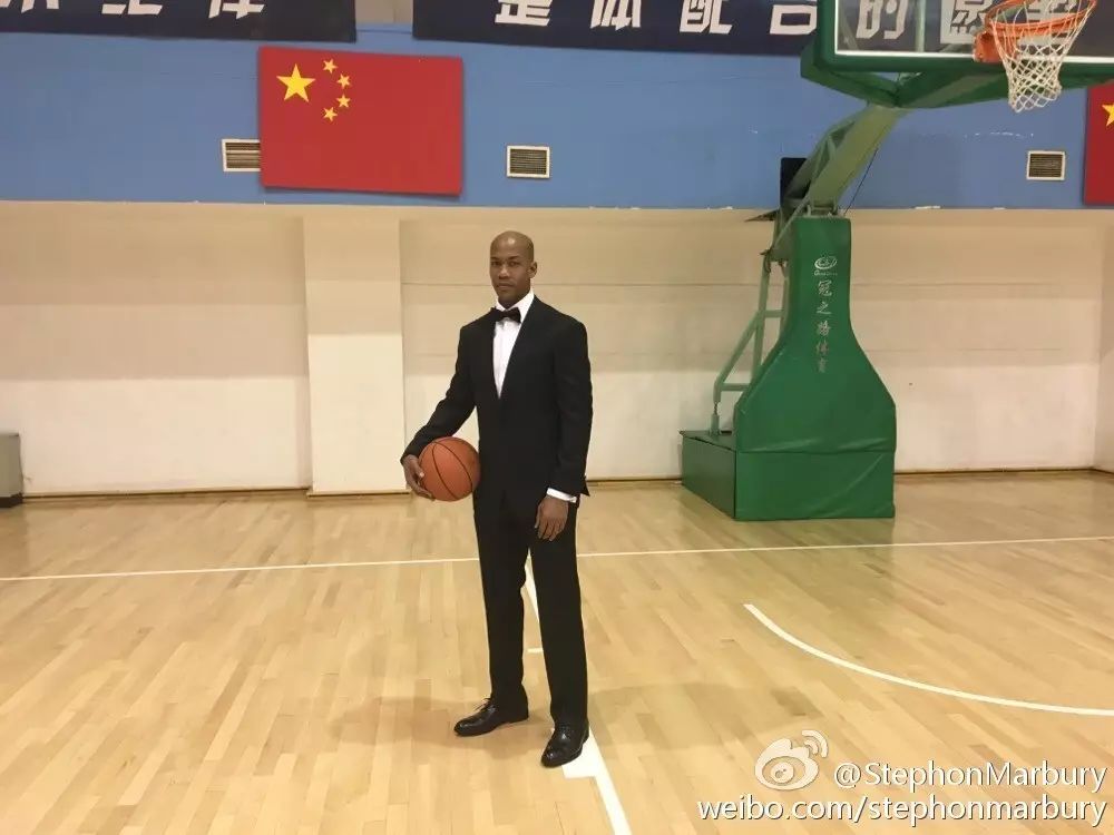 北京nba球星卡实体店_北京nba旗舰店球衣价格_nba北京