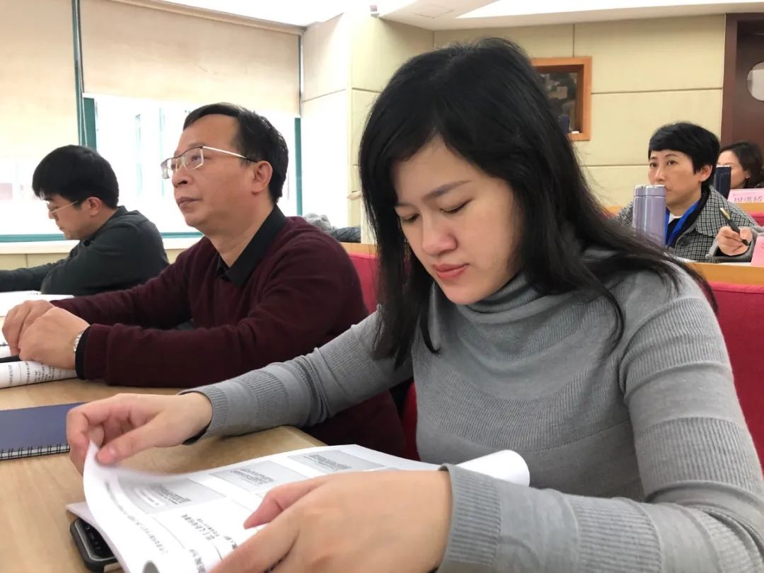 贵阳最新车祸现场_贵阳今天车祸新闻头条_贵阳最近车祸现场