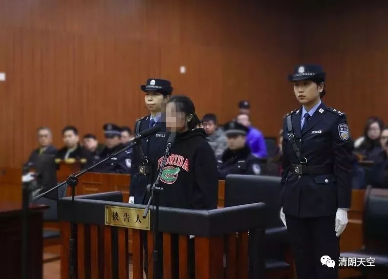 杭州新闻头条火灾_杭州新闻刚刚发生的火灾_杭州火灾新闻报道