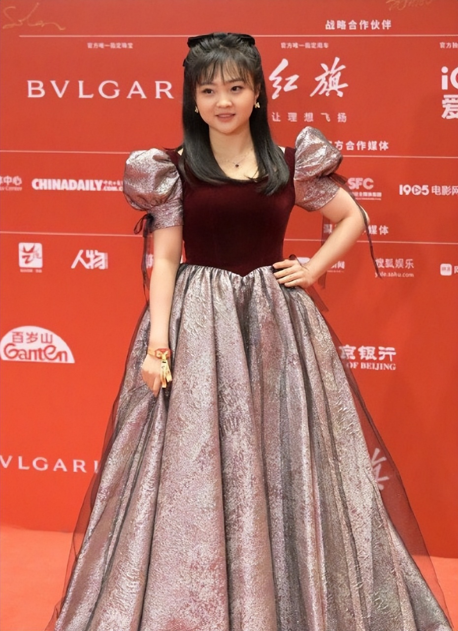 头条女神 私拍_头条女神原图下载_头条女神写