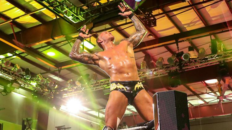 WWE夏日狂潮赛事回归，萨米扎恩有望再度冲击洲际冠军腰带