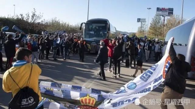 西班牙教练撞脸_前西班牙人主帅鲁比在哪_西班牙教练鲁比