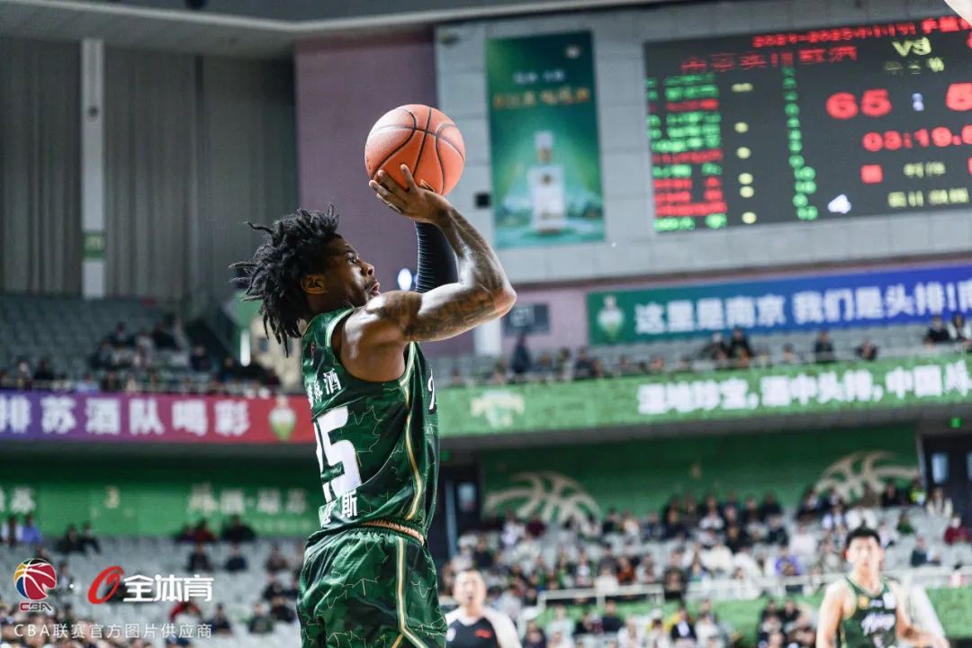 cba蓝板榜历史排名_cba历史篮板球_cba历史篮板榜