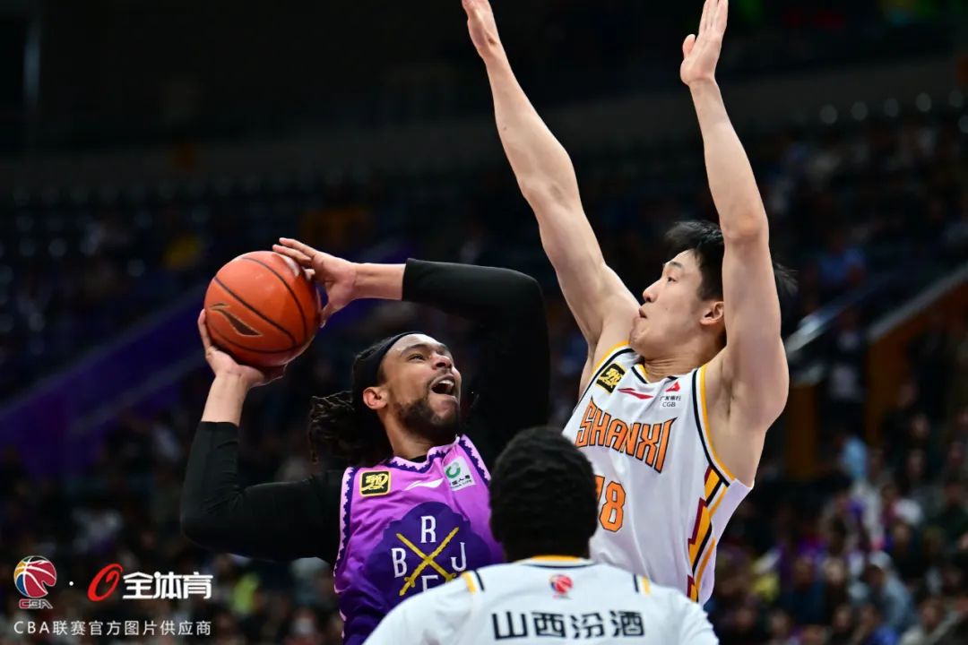 cba蓝板榜历史排名_cba历史篮板球_cba历史篮板榜