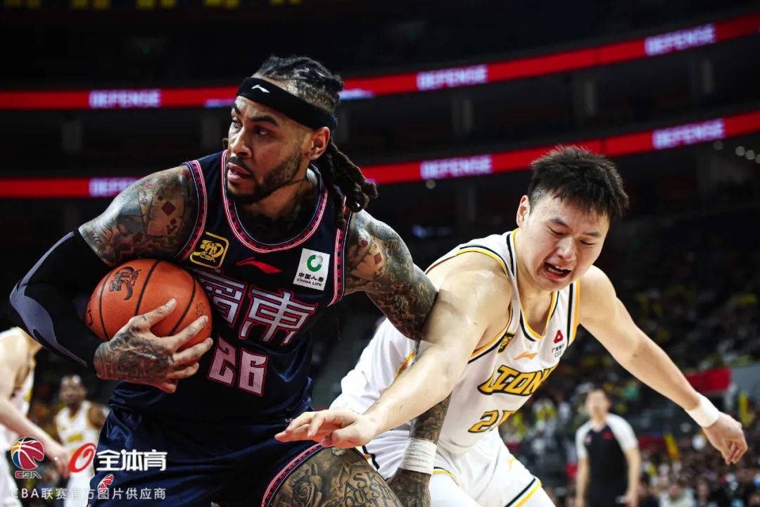 cba蓝板榜历史排名_cba历史篮板榜_cba历史篮板球