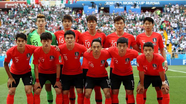 韩国首发11人