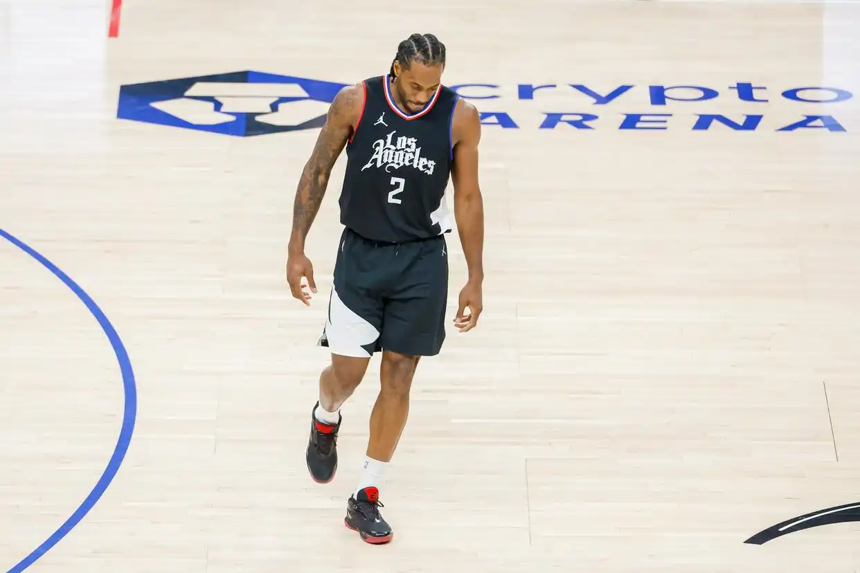 nba年薪榜_nba球员年薪排名最新_nba年薪排行榜前二十名