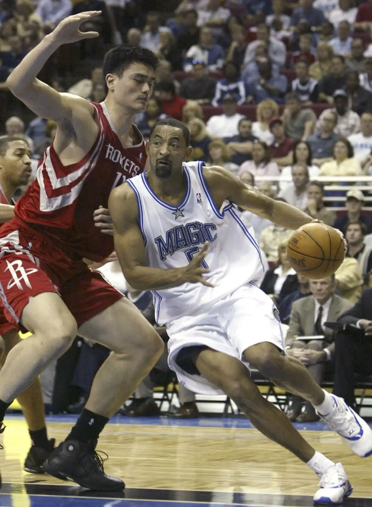 nba年薪榜_nba年薪排行榜前二十名_nba球员年薪排名最新