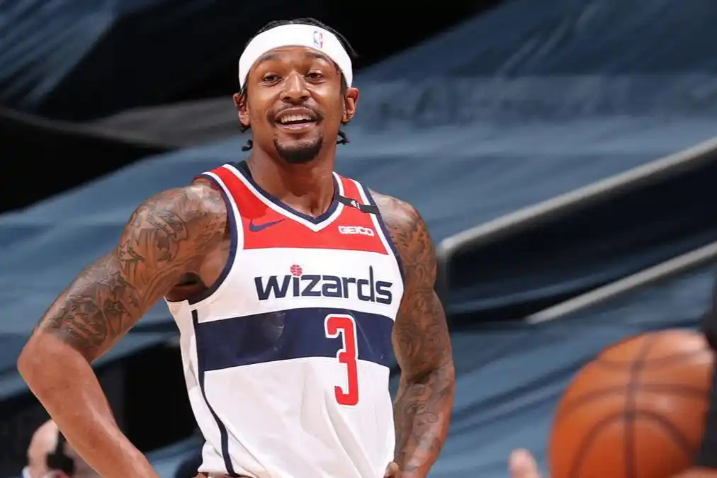 nba年薪榜_nba球员年薪排名最新_nba年薪排行榜前二十名