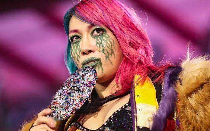 夏日狂潮2020_夏日狂潮大赛中文解说_wwe2025夏日狂潮结果