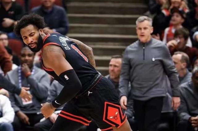 nba中锋战术_nba中锋打法_nba中锋怎么打