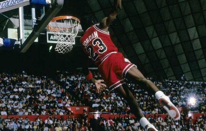 飞人NBA_飞人乔丹_nba第一飞人