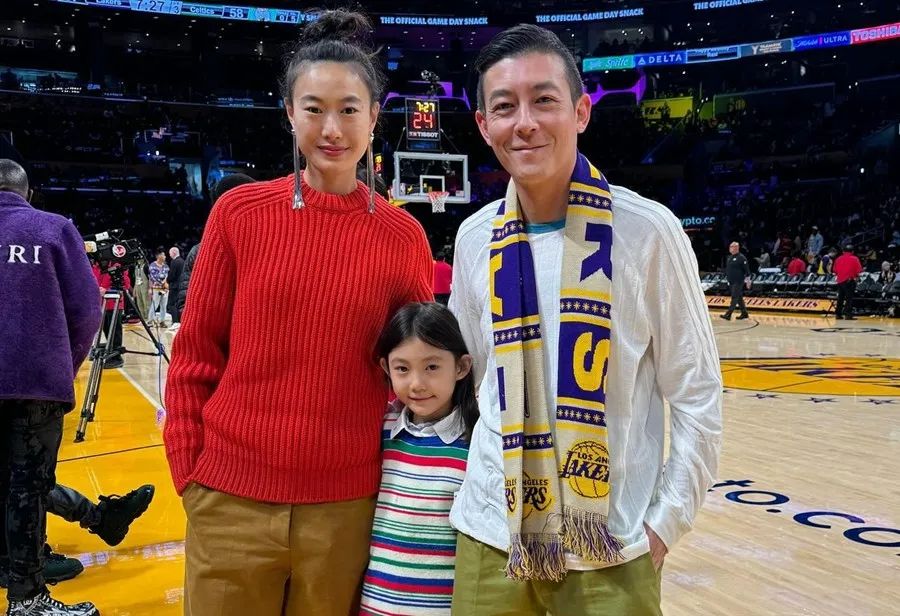 三叶草nba球衣什么版本_nba三叶草_三叶草nba贝壳头联名