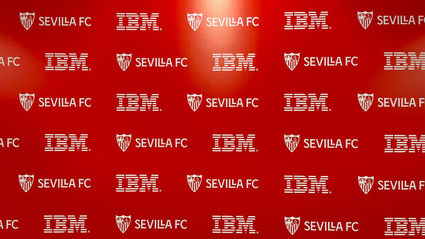 IBM与携手推出创新生成式AI工具Scout Advisor